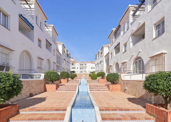 Urbanizacion Fuentes De Nerja
